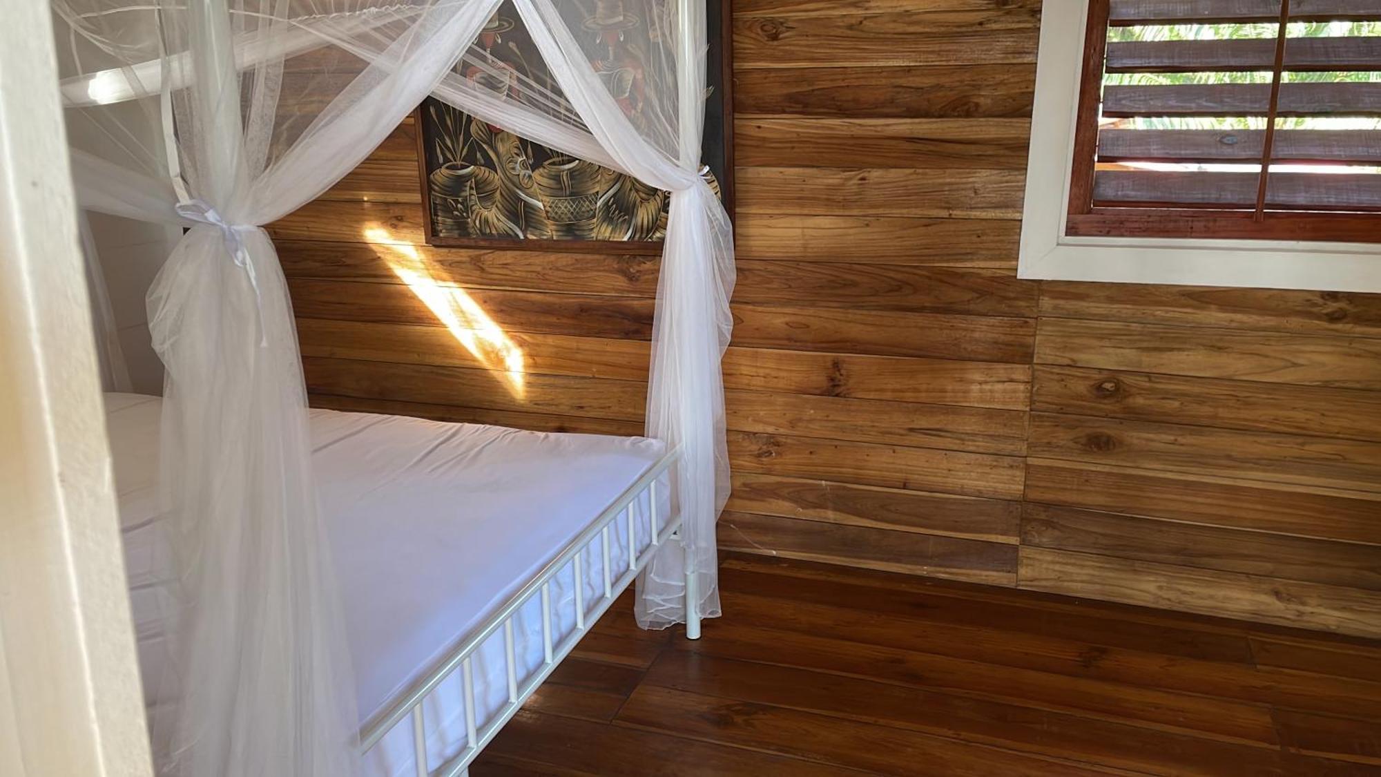 Dolphin Blue Paradise Bocas del Toro Exterior foto